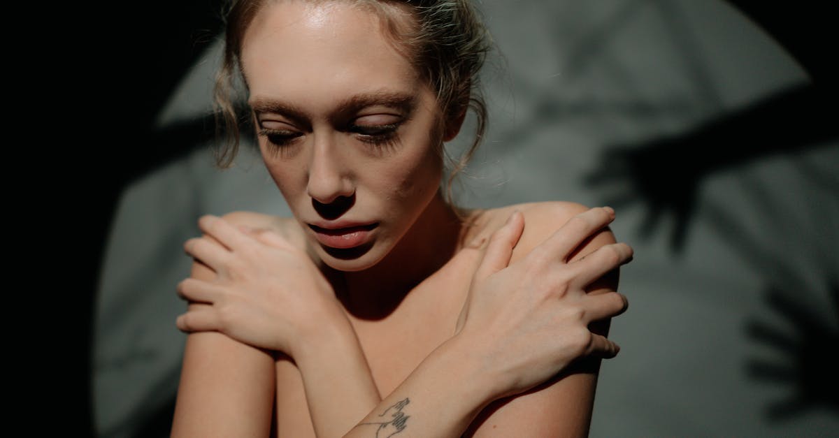 Being vulnerable while dating: how to build a real connection